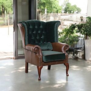 Fotel Chesterfield „Queen Anna” – Szmaragdowa Zieleń i skóra Czekoladowy Brąz